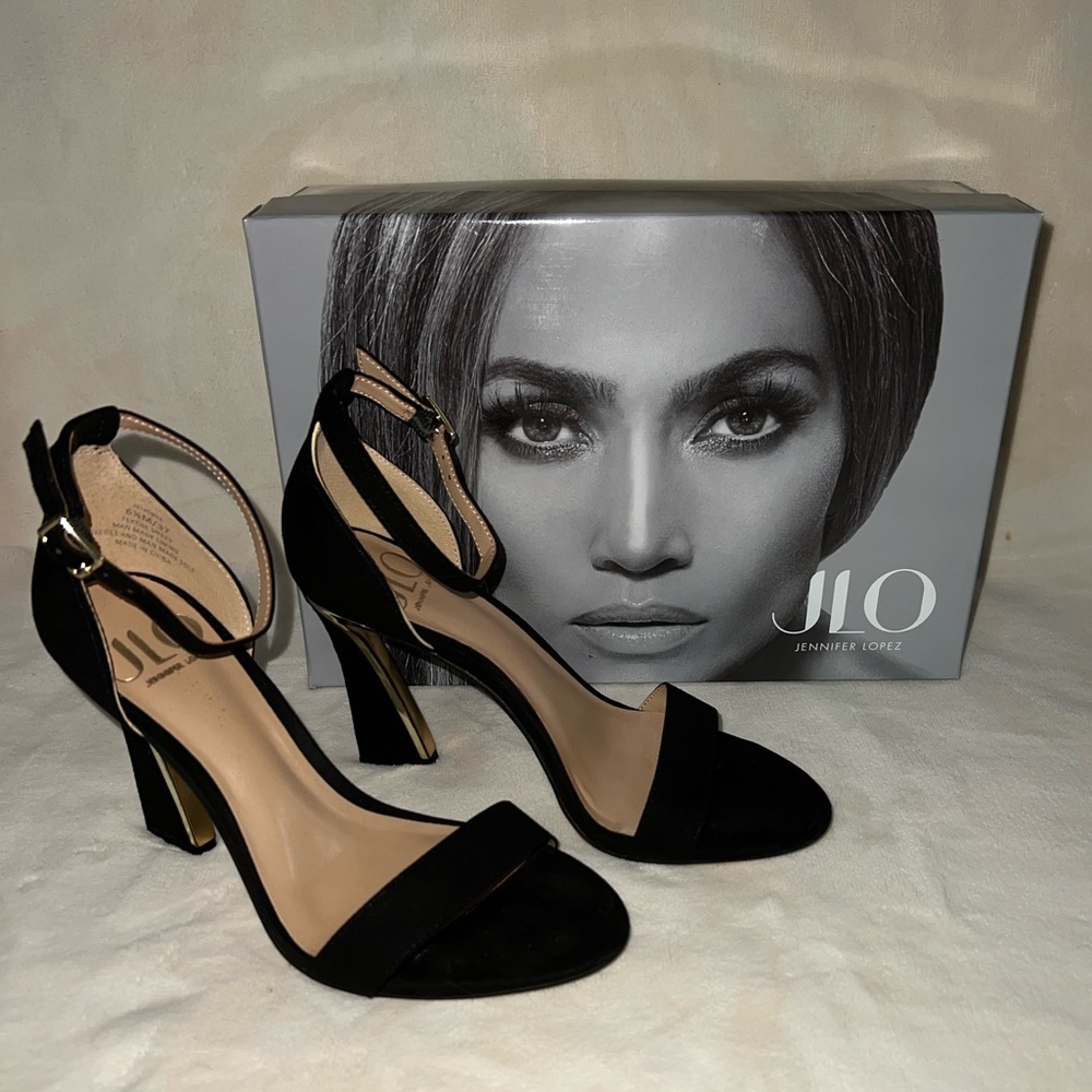 JLO Hidee Black Heels in 6.5